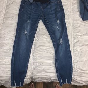 Maternity jeans